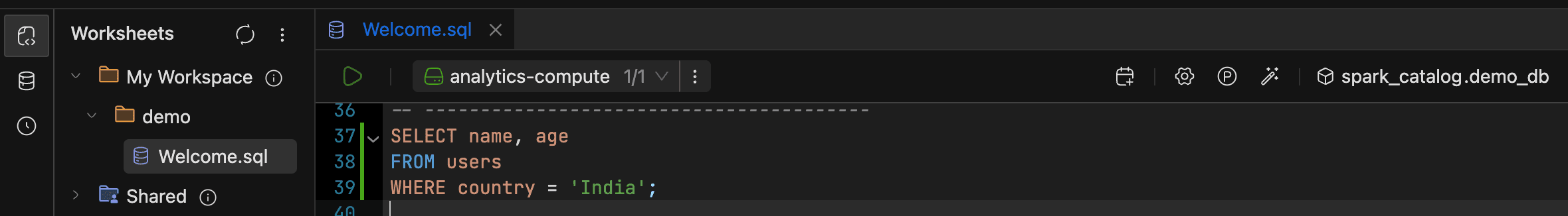 Worksheet toolbar showing compute selector, catalog and database dropdowns | IOMETE